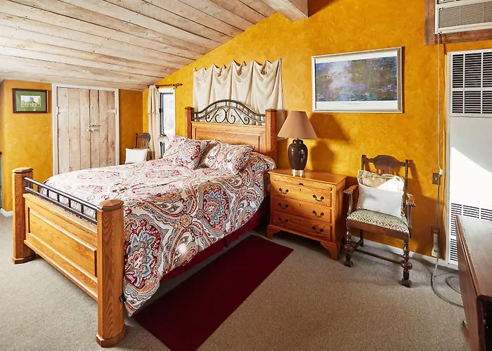 Devils Tower Lodge Bed & Breakfast Devils Tower